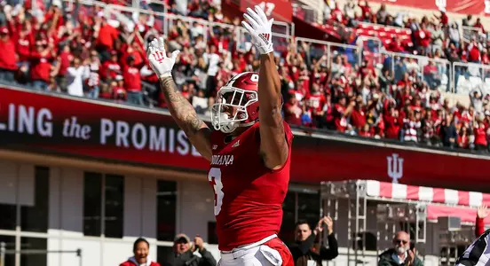 BLOOMINGTON, IN - OCTOBER 13, 2018 - wide receiver Ty Fryfogle #3 of the Indiana Hoosiers during the game between the Iowa Hawkeyes and the Indiana Hoosiers at Memorial Stadium in Bloomington, IN. Photo By  Craig Bisacre/Indiana Athletics
