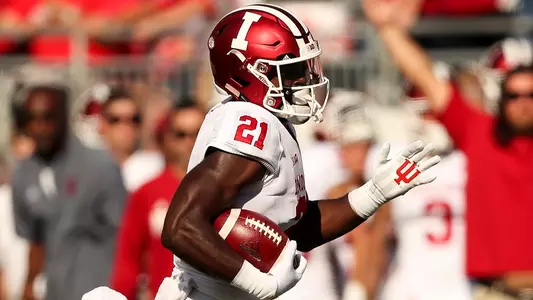 COLUMBUS, OH - OCTOBER 06, 2018 - running back Stevie Scott #21 of the Indiana Hoosiers during the game between the Ohio State Buckeyes and the Indiana Hoosiers at Ohio Stadium in Columbus, OH. Photo By Craig Bisacre/Indiana Athletics