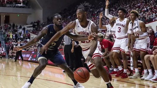 BLOOMINGTON, IN - NOVEMBER 09, 2018 - Forward Damezi Anderson Jr. #23 of the Indiana Hoosiers during the game against the Montana State Bobcats and the Indiana Hoosiers at Simon Skjodt Assembly Hall in Bloomington, IN. Photo By John Sims/Indiana Athletics