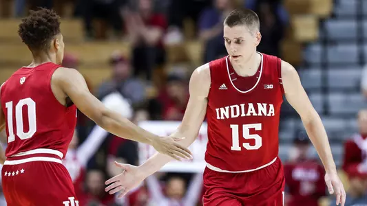 BLOOMINGTON, IN - NOVEMBER 06, 2018 - Guard Zach McRoberts #15 of the Indiana Hoosiers during the game against the Chicago State Cougars and the Indiana Hoosiers at Simon Skjodt Assembly Hall in Bloomington, IN. Photo By Craig Bisacre/Indiana Athletics