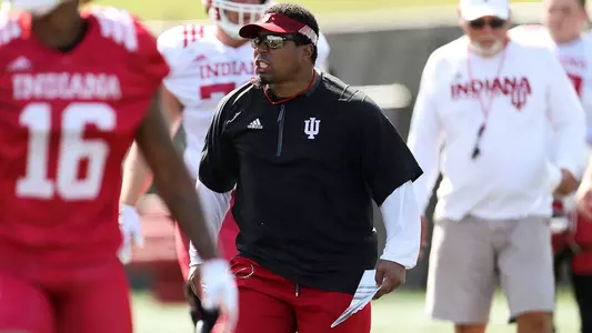 BLOOMINGTON, IN - AUGUST 06, 2018 - Indiana Hoosiers Running Backs Coach Mike Hart during Indiana football fall camp in Bloomington, IN. Photo By Missy Minear/Indiana Athletics