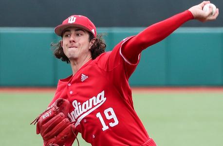 BLOOMINGTON, IN - MARCH 11, 2018 - Left-handed pitcher Tommy Sommer #19 of the Indiana Hoosiers during the game against University of the Pacific Tigers and the Indiana Hoosiers at Bart Kaufman Field in Bloomington, IN. Photo By Rebecca Mehling/Indiana Athletics