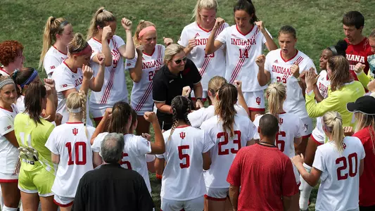 BLOOMINGTON, IN - AUGUST 19, 2018 - Indiana Hoosier Women's Soccer Team huddle during the game against the Miami University RedHawks and the Indiana Hoosiers at Bill Armstrong Stadium in Bloomington, IN. Photo By Amelia Herrick/Indiana Athletics
