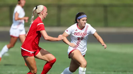 BLOOMINGTON, IN - AUGUST 19, 2018 - Midfielder/Defender Cam Bell #32 of the Indiana Hoosiers during the game against the Miami University RedHawks and the Indiana Hoosiers at Bill Armstrong Stadium in Bloomington, IN. Photo By Craig Bisacre/Indiana Athletics
