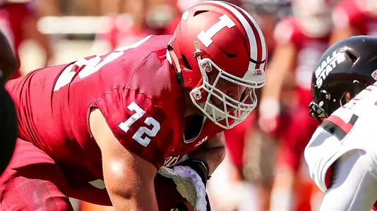 BLOOMINGTON, IN - SEPTEMBER 15, 2018 - offensive lineman Simon Stepaniak #72 of the Indiana Hoosiers during the game against the Ball State Cardinals and the Indiana Hoosiers at Memorial Stadium in Bloomington, IN. Photo By Lydia Knoll/Indiana Athletics