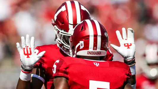 BLOOMINGTON, IN - SEPTEMBER 15, 2018 - linebacker Dameon Willis Jr. #43 of the Indiana Hoosiers and wide receiver J-Shun Harris II #5 of the Indiana Hoosiers celebrates during the game against the Ball State Cardinals and the Indiana Hoosiers at Memorial Stadium in Bloomington, IN. Photo By John Sims/Indiana Athletics
