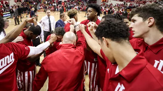 BLOOMINGTON, IN - DECEMBER 22, 2018 - Indiana Hoosiers Men's Basketball team during the game between the Jacksonville Dolphins and the Indiana Hoosiers at Simon Skjodt Assembly Hall in Bloomington, IN. Photo By Craig Bisacre/Indiana Hoosiers