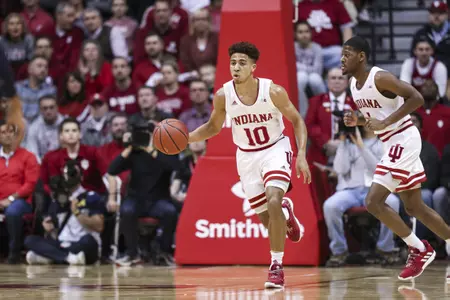 BLOOMINGTON, IN - JANUARY 25, 2019 - Guard Robert Phinisee #10 of the Indiana Hoosiers during the game against the Michigan Wolverines and the Indiana Hoosiers at Simon Skjodt Assembly Hall in Bloomington, IN. Photo By Craig Bisacre/Indiana Athletics
