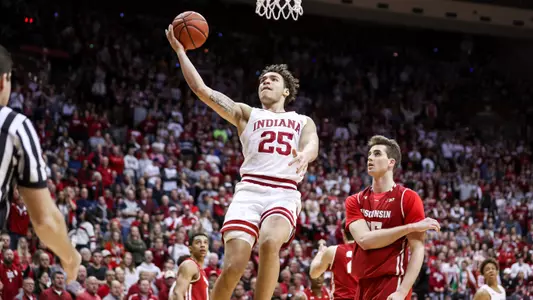 Race Thompson