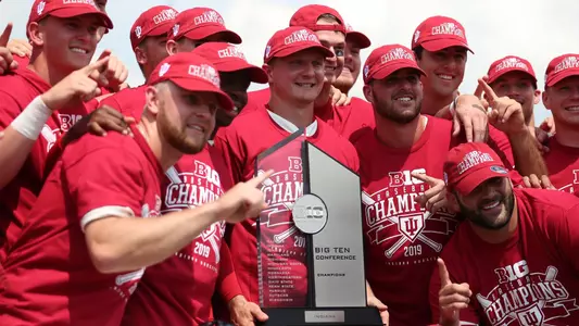 BLOOMINGTON, IN - MAY 18, 2019 - The Indiana University Hoosiers Baseball Team during the game between the Rutger Scarlet Knights and the Indiana Hoosiers at Bart Kaufman Field in Bloomington, IN. Photo By Craig Bisacre/Indiana Athletics