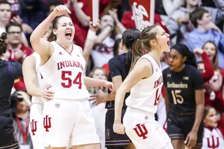 Ali Patberg Mackenzie Holmes