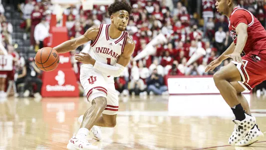 Rob Phinisee vs. SJU