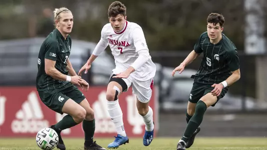 Victor Bezerra v MSU