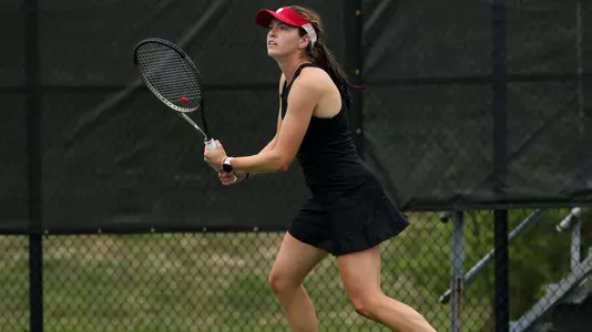 BLOOMINGTON, IN - September 23, 2022 - Lauren Lemonds during the match between the Middle Tennessee Blue Raiders and the Indiana Hoosiers at IU Tennis Center in Bloomington, IN. Photo By Gretta Cohoon/Indiana Athletics