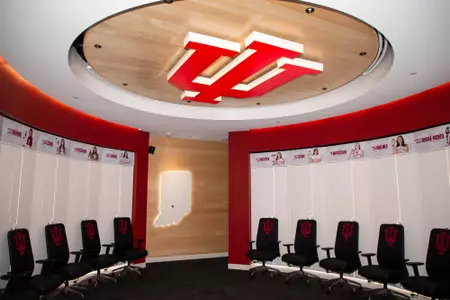 BLOOMINGTON, IN - October 28, 2022 - during Locker Room Reveal at Simon Skjodt Assembly Hall in Bloomington, IN. Photo By Gracie Farrall\Indiana Athletics