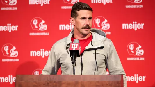 BLOOMINGTON, IN - SEPTEMBER 19, 2022 - Indiana Hoosiers Offensive Coordinator and Quarterbacks Coach Walt Bell in Henke Hall of Champions in Bloomington, IN. Photo By Andrew Mascharka/Indiana Athletics