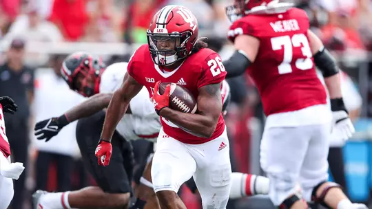 BLOOMINGTON, IN - SEPTEMBER 17, 2022 - running back Josh Henderson #26 of the Indiana Hoosiers during the game between the Western Kentucky Hilltoppers and the Indiana Hoosiers at Memorial Stadium in Bloomington, IN. Photo By Andrew Mascharka/Indiana Athletics