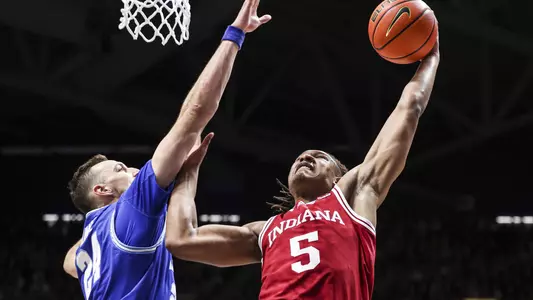 Malik Reneau v Xavier