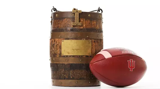 BLOOMINGTON, IN - November 19, 2021 - Old Oaken Bucket at Simon Skjodt Assembly Hall in Bloomington, IN. Photo By Trent Barnhart/Indiana Athletics