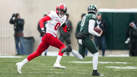 BLOOMINGTON, IN - November 19, 2022 - linebacker Dasan McCullough #0 of the Indiana Hoosiers during the game between the Michigan State Spartans and the Indiana Hoosiers at Spartan Stadium in East Lansing, MI. Photo By Gracie Farrall\Indiana Athletics