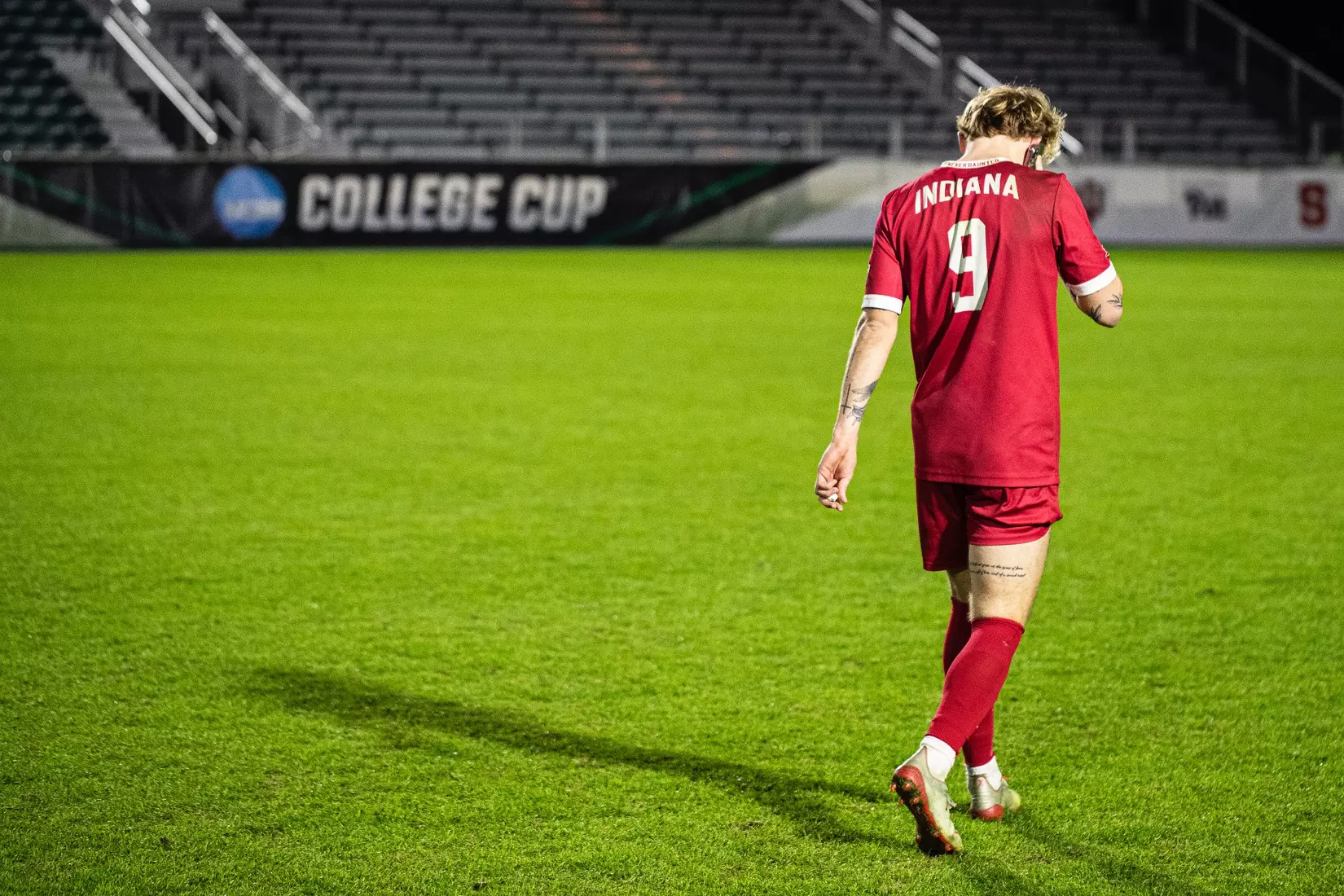 BLOOMINGTON, IN - December 09, 2022 - midfielder Samuel Sarver #9 of the Indiana Hoosiers during the game against the Pittsburgh Panthers at WakeMed Stadium in Cary, NC. Photo By \CXD#2\