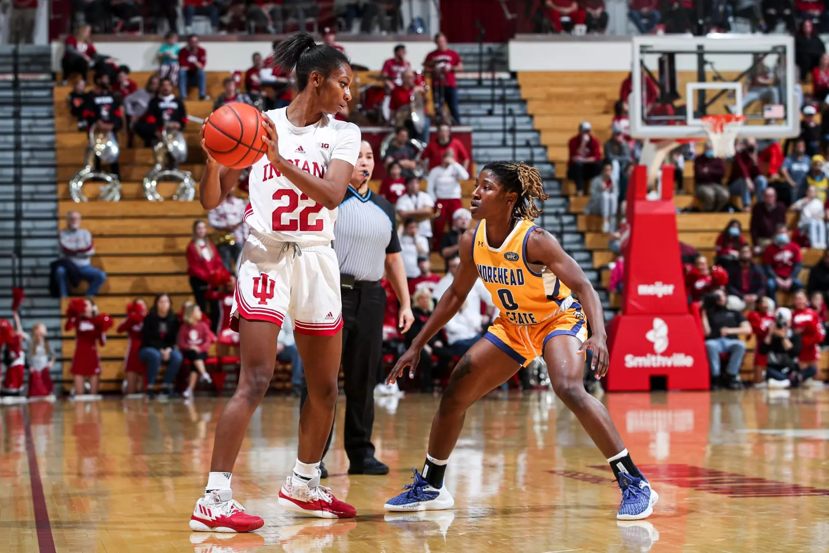 BLOOMINGTON, IN - December 18, 2022 - guard Chloe Moore-McNeil #22 of the Indiana Hoosiers during the game between the Morehead State Eagles and the Indiana Hoosiers at Simon Skjodt Assembly Hall in Bloomington, IN. Photo By Andrew Mascharka/Indiana Athletics
