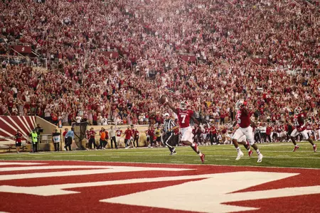 BLOOMINGTON, IN - SEPTEMBER 11, 2021 - wide receiver D.J. Matthews #7 of the Indiana Hoosiers during the game between the Idaho Vandals and the Indiana Hoosiers at Memorial Stadium in Bloomington, IN. Photo By Pearson Georges/Indiana Athletics