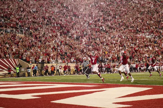 BLOOMINGTON, IN - SEPTEMBER 11, 2021 - wide receiver D.J. Matthews #7 of the Indiana Hoosiers  during the game between the Idaho Vandals and the Indiana Hoosiers at Memorial Stadium in Bloomington, IN. Photo By Pearson Georges/Indiana Athletics