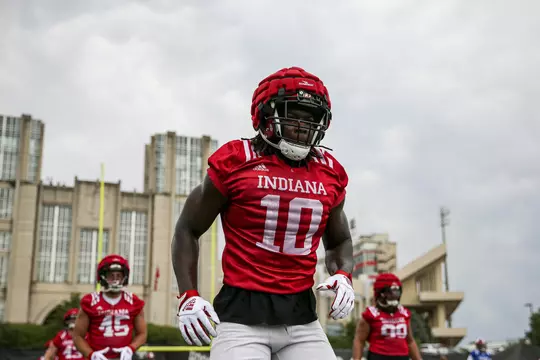 BLOOMINGTON, IN - August 02, 2022 - outside linebacker Myles Jackson #10 of the Indiana Hoosiers during Fall Camp at John Mellencamp Pavillion in Bloomington, IN. Photo ByGracie Farrall\Indiana Athletics