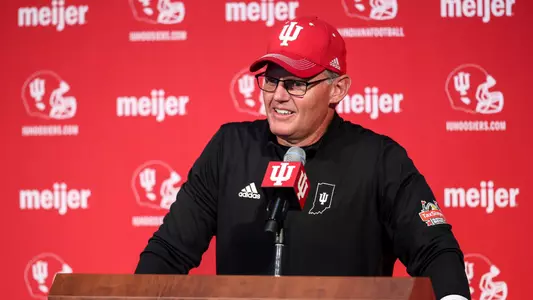 BLOOMINGTON, IN - SEPTEMBER 19, 2022 - Indiana Hoosiers Head Coach Tom Allen in Henke Hall of Champions in Bloomington, IN. Photo By Andrew Mascharka/Indiana Athletics