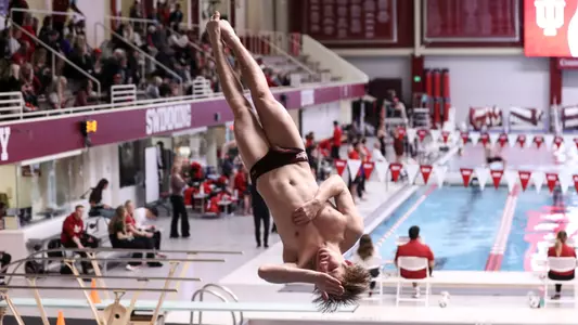 BLOOMINGTON, IN - December 02, 2022 - during the meet between the Cincinatti Bearcats and the Indiana Hoosiers at Counsilman-Billingsley Aquatics Center in Bloomington, IN. Photo By \202#2\