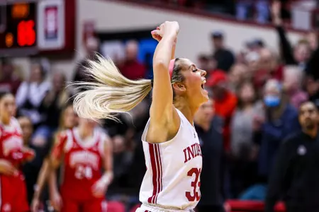 BLOOMINGTON, IN - January 26, 2023 - guard Sydney Parrish #33 of the Indiana Hoosiers during the game between the Ohio State Buckeyes and the Indiana Hoosiers at Simon Skjodt Assembly Hall in Bloomington, IN. Photo By \PJG#2\