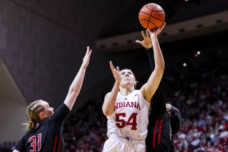 BLOOMINGTON, IN - January 29, 2023 - forward Mackenzie Holmes #54 of the Indiana Hoosiers during the game between the Rutgers Scarlet Knights and the Indiana Hoosiers at Simon Skjodt Assembly Hall in Bloomington, IN. Photo By Xavier Daniels/Indiana Athletics