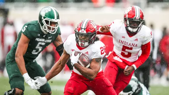 BLOOMINGTON, IN - November 19, 2022 - running back Josh Henderson #26 of the Indiana Hoosiers during the game between the Michigan State Spartans and the Indiana Hoosiers at Spartan Stadium in East Lansing, MI. Photo By Gracie Farrall\Indiana Athletics