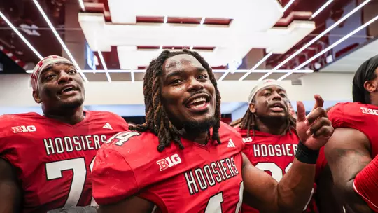 BLOOMINGTON, IN - November 4th, 2023 - linebacker Aaron Casey #44 of the Indiana Hoosiers during the game between the Wisconsin Badgers and the Indiana Hoosiers at Memorial Stadium in Bloomington, IN. Photo By Trent Barnhart/Indiana Athletics