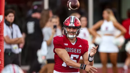 BLOOMINGTON, IN - September 02, 2023 - quarterback Brendan Sorsby # 15 of the Indiana Hoosiers during the game between the Ohio State Buckeyes and the Indiana Hoosiers at Memorial Stadium in Bloomington, IN. Photo By Andrew Mascharka/Indiana Athletics