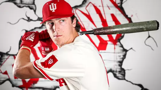 BLOOMINGTON, IN - NOVEMBER 03, 2022 - infielder Tyler Cerny #8 of the Indiana Hoosiers during Photo Day at Bart Kaufman Field in Bloomington, IN. Photo By Andrew Mascharka/Indiana Athletics