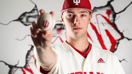 BLOOMINGTON, IN - NOVEMBER 04, 2022 - right-handed pitcher Evan Whiteaker #31 of the Indiana Hoosiers during photo day at Bart Kaufman Field in Bloomington, IN. Photo By Andrew Mascharka/Indiana Athletics