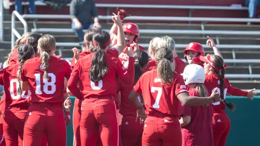 Softball - Taryn Kern home run celebration