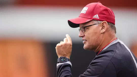 BLOOMINGTON, IN - April 06, 2023 - Indiana Hoosiers Head Coach Tom Allen during practice at Memorial Stadium in Bloomington, IN. Photo By Andrew Mascharka/Indiana Athletics