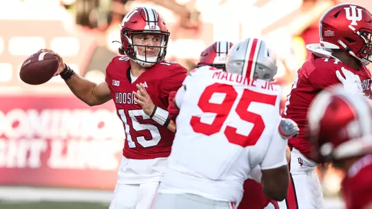 BLOOMINGTON, IN - September 02, 2023 - quarterback Brendan Sorsby # 15 of the Indiana Hoosiers during the game between the Ohio State Buckeyes and the Indiana Hoosiers at Memorial Stadium in Bloomington, IN. Photo By Andrew Mascharka/Indiana Athletics