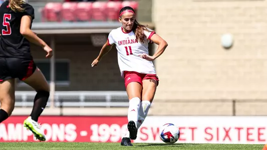 BLOOMINGTON, IN - September 17, 2023 - forward Anna Bennett #11 of the Indiana Hoosiers during the game between the Rutgers Scarlet Knights and the Indiana Hoosiers at Bill Armstrong Stadium in Bloomington, IN. Photo By Gretta Cohoon/Indiana Athletics
