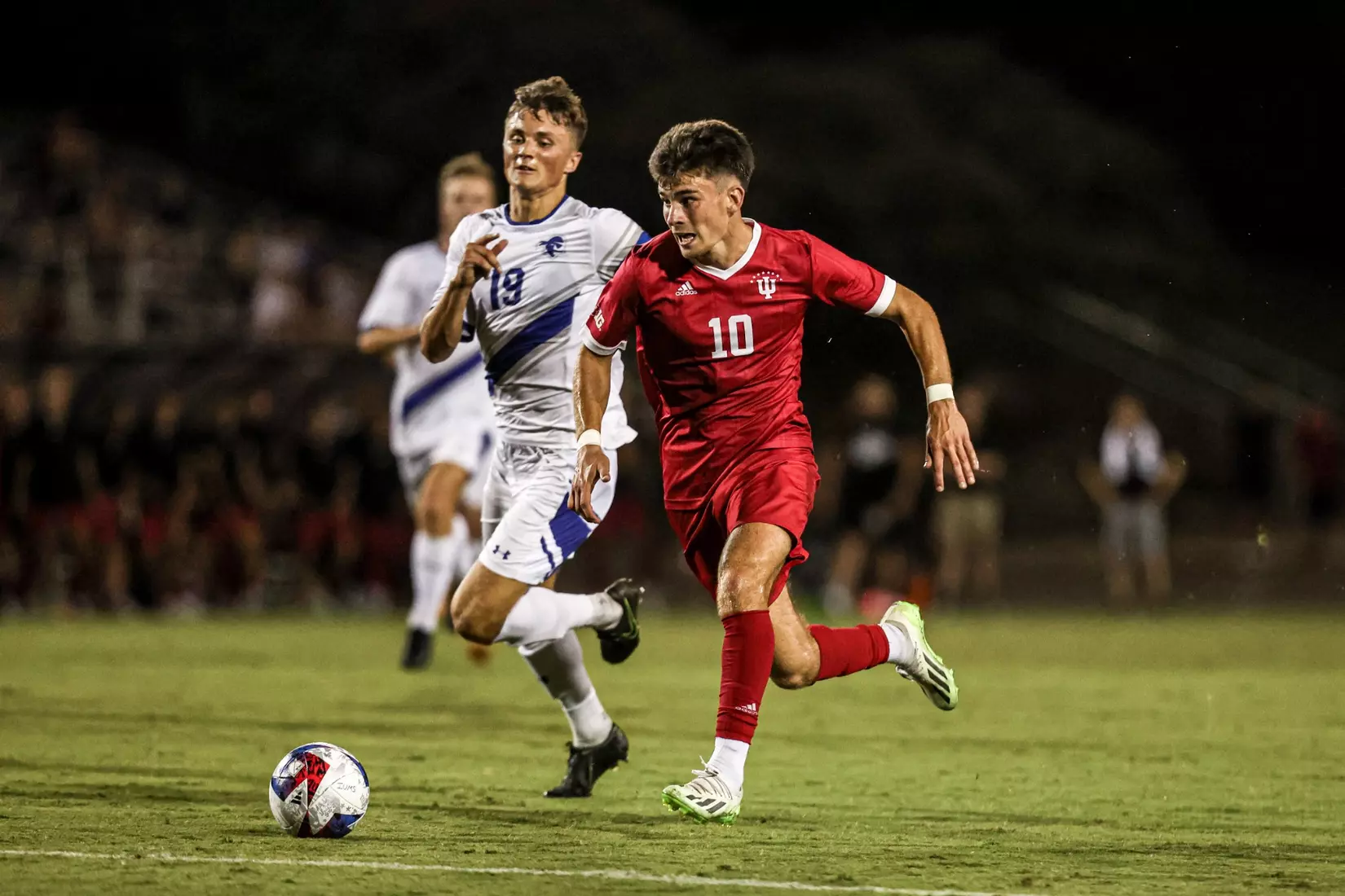 BLOOMINGTON, IN - September 04, 2023 - forward Tommy Mihalic #10 of the Indiana Hoosiers during the game between the Seton Hall Huskies and the Indiana Hoosiers at Bill Armstrong Stadium in Bloomington, IN. Photo By Grace Waggoner/IU Athletics