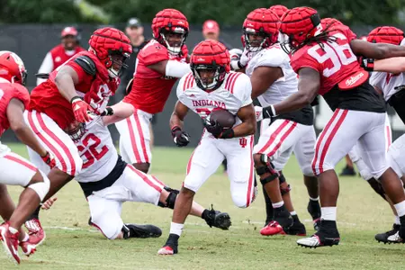 BLOOMINGTON, IN - August 15, 2023 - running back David Holloman #33 of the Indiana Hoosiers during Fall Camp at John Mellencamp Pavillion in Bloomington, IN. Photo By Andrew Mascharka/Indiana Athletics