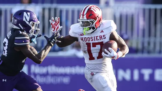 EVANSTON, Ill - October 05, 2024 - running back Ty Son Lawton #17 of the Indiana Hoosiers during the game between the Indiana Hoosiers and the Northwestern Wildcats at Northwestern Medicine Field at Martin Stadium in Evanston, Illinois. Photo By Trent Barnhart/Indiana Athletics