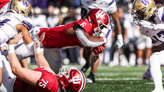 BLOOMINGTON, IN - October 26, 2024 - running back Justice Ellison #6 of the Indiana Hoosiers during the game between the Washington Huskies and the Indiana Hoosiers at Memorial Stadium in Bloomington, Indiana. Photo By Trent Barnhart/Indiana Athletics