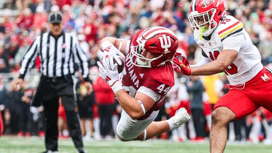 BLOOMINGTON, IN - September 28, 2024 - tight end Zach Horton #44 of the Indiana Hoosiers during the game between the Indiana Hoosiers and the Maryland Terrapins at Memorial Stadium in Bloomington, Indiana. Photo By Trent Barnhart/Indiana Athletics