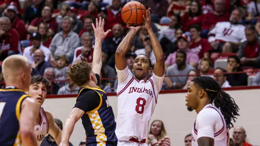 Bryson Tucker vs. Marian