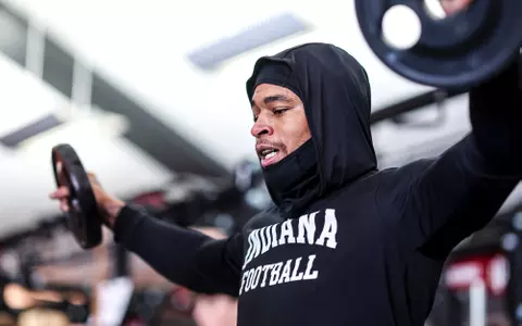BLOOMINGTON, IN - February 01, 2024 - Terry Jones during lift at Memorial Stadium in Bloomington, IN. Photo By Andrew Mascharka/Indiana Athletics