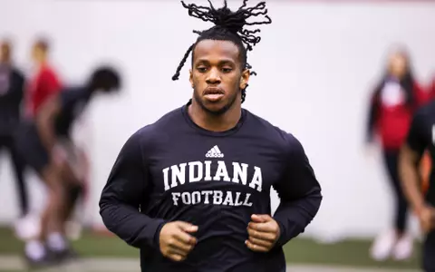 BLOOMINGTON, IN - February 28, 2024 - defensive lineman Daniel Ndukwe #91 of the Indiana Hoosiers during the Team Run at Memorial Stadium in Bloomington, IN. Photo By Andrew Mascharka/Indiana Athletics